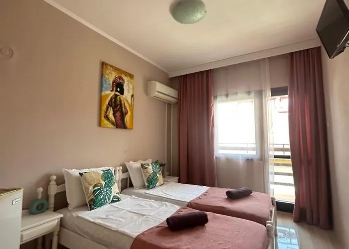 “poli” Gæstehus Nessebar